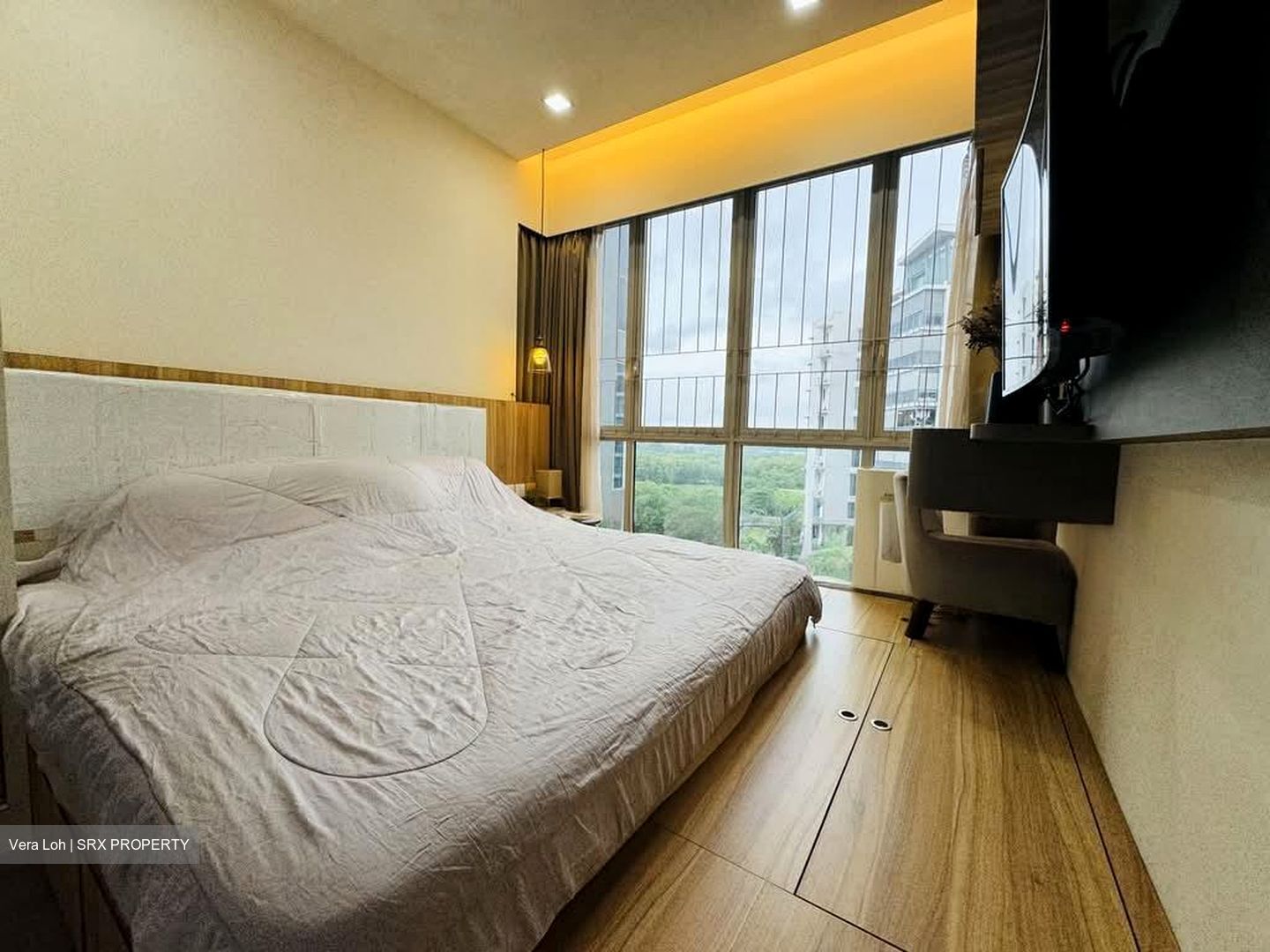 Heron Bay (D19), Condominium #581130351